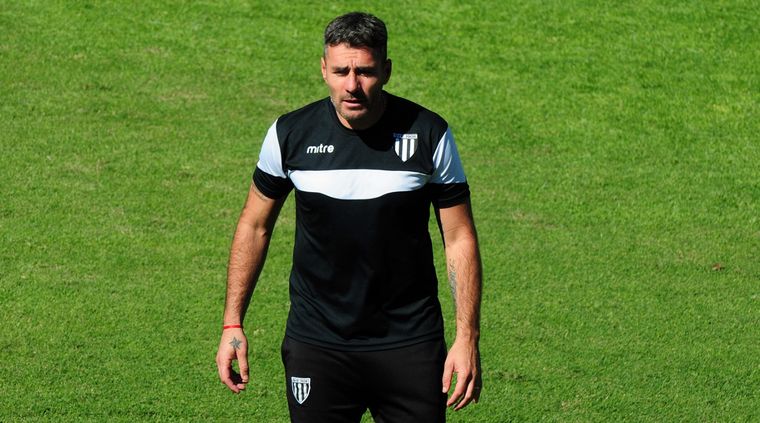 Diego Pozo, DT de Gimnasia. Foto: ALF PONCE MERCADO / MDZ