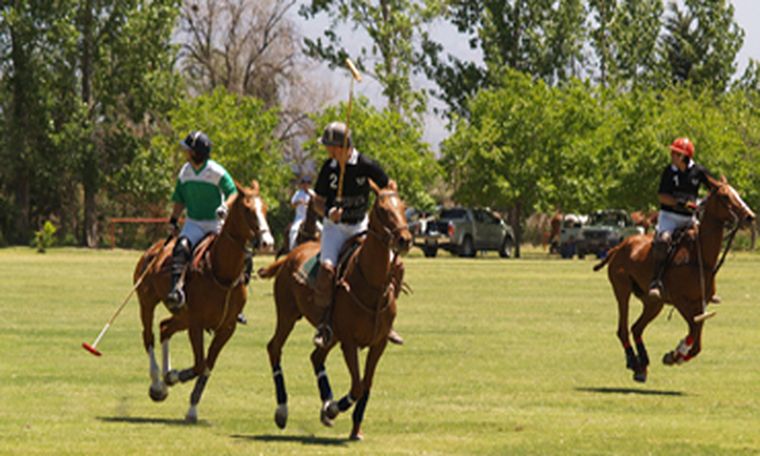 El mejor polo en tierras mendocinas Foto: Gabriela Aizcorbe / MDZ