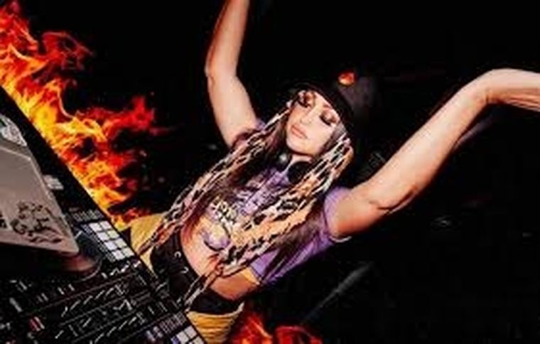 DJ Mami sueña con llevar el Club del Sodeado a Europa. ¿Lo logrará? Foto: Gentileza
