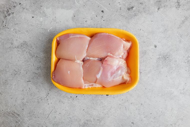 El color de la bandeja puede indicar la calidad de la cerne o si se trata de una oferta.