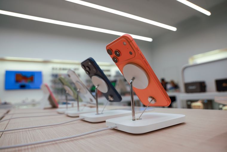 El iPhone 17 Pro y el iPhone Air son los modelos que más fácil se rayan en esta generación. El iPhone 17 Pro y el iPhone Air son los modelos que más fácil se rayan en esta generación.