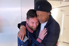 El astro brasileño no escatimó elogios para su amigo. Foto: Instagram @ronaldinho