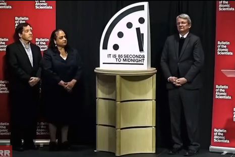 el mundo, a 85 segundos del colapso: que advierte el reloj del juicio final el mundo, a 85 segundos del colapso: que advierte el reloj del juicio final