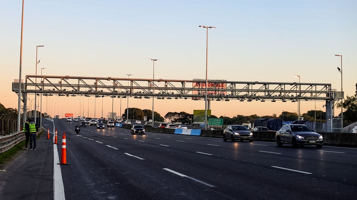 Autopista Illia: a qué hora empieza el corte total y cuáles son los desvíos