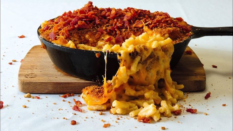 Satisfacción garantizada, estos sabrosos macarrones con queso y tocino te encantarán Foto: Youtube