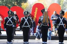 El despliegue fue en la plaza Independencia Foto: Alf Ponce Mercado/MDZ