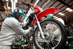 anuncian millonaria inversion para fabricar motos en la argentina anuncian millonaria inversion para fabricar motos en la argentina