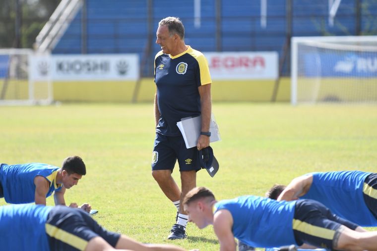 Miguel Ángel Russo quiere a Benedetto. Foto: @RosarioCentral