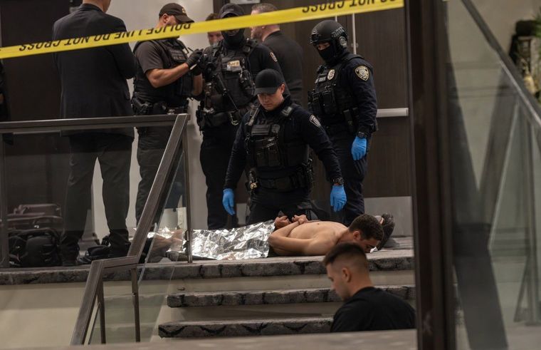 El tirador fue identificado como Cole Tomas Allen, un profesor de California.