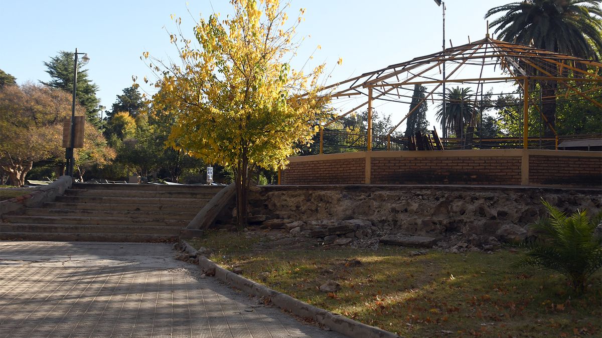 Retiraron la histórica Calesita del Parque: cómo será la transformación del predio