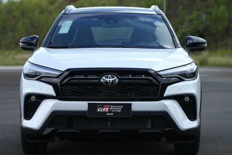 Toyota presentó el Corolla Cross GR-Sport: ¿cuándo llega?