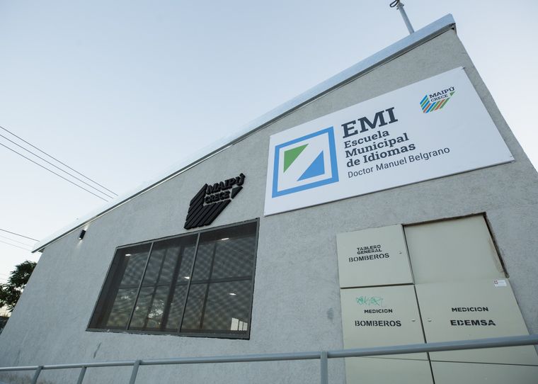 Escuela de Idiomas en Maipú. Escuela de Idiomas en Maipú.