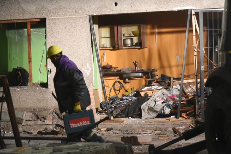 Así quedó la vivienda que explotó este lunes por la tarde. Foto: Maximiliano Ríos/MDZ