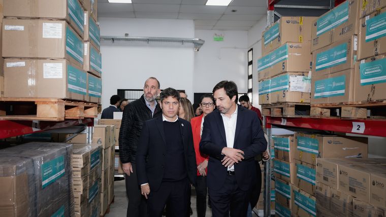 Kicillof sale a auxiliar en hospitales con más medicamentos, interrumpidos por planes nacionales.&nbsp;