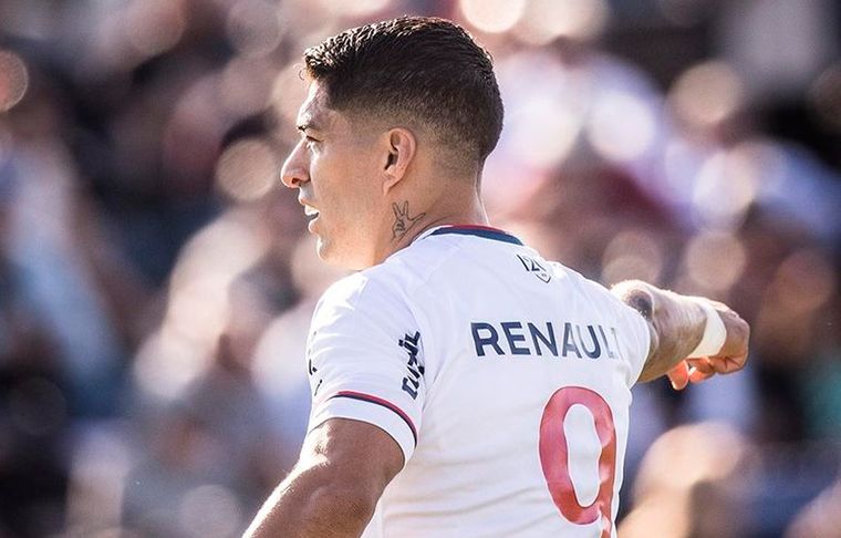 Luis Suárez El delantero uruguayo contó qué le gritó un hincha que lo sorprendió.