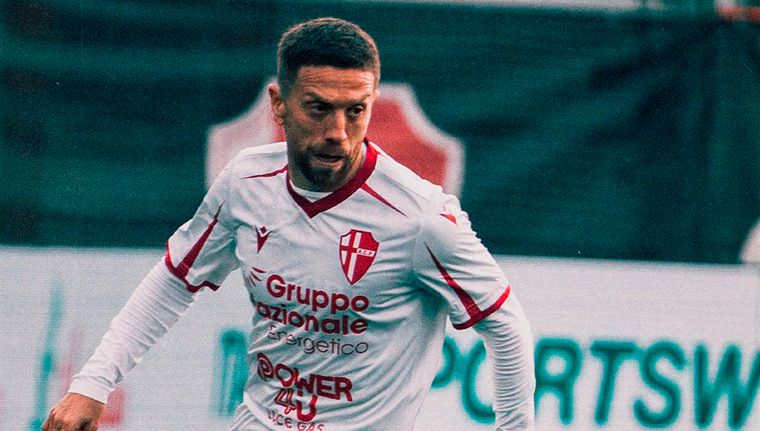 El Papu Gómez sufrió una lesión en el tobillo.