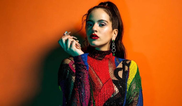 Rosalía eufórica. Foto: Archivo