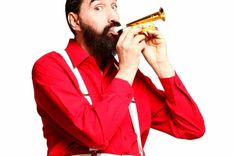 Hugo Varela llega con Sordos Ruidos al Teatro Mendoza este sábado 10 de febrero. Foto: Instagram Hugo_varela_oficial.