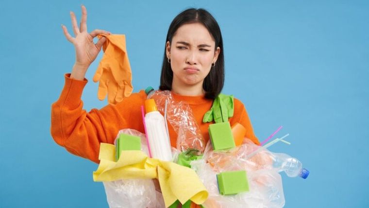 Encontró el truco para lograr hacer que los tachos de basura huelan bien. Foto: Freepik