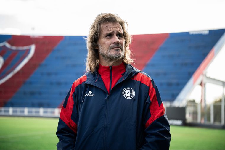 El Gallego Inusa ya comenzó su tercer ciclo como entrenador de San Lorenzo.