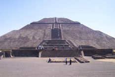 una de las piramides mas bellas podria derrumbarse