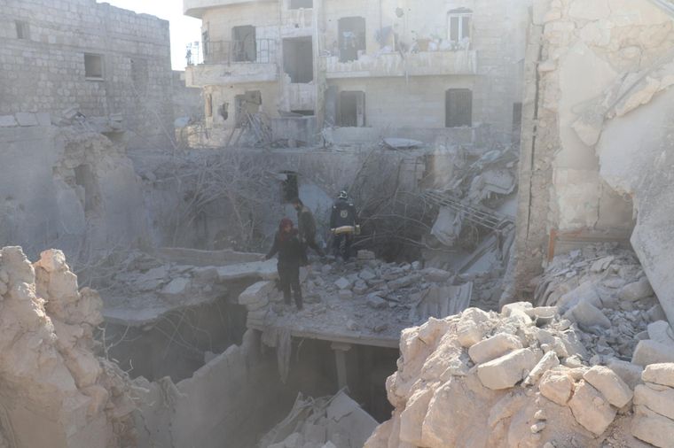 Ruinas en Alepo tras un bombardeo del Gobierno a un bastión rebelde Foto: EFE