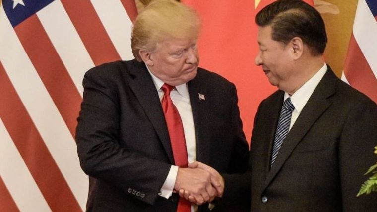 Donald Trump, en el pasado, junto al presidente Xi Jinping. Foto: Archivo