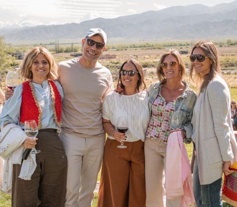 Los sociales de una tarde de sábado llena de arte