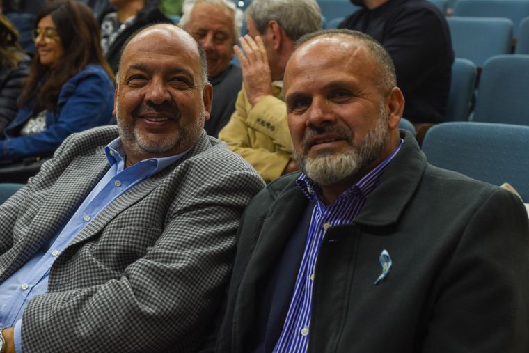 Néstor Majul y Pablo Espina, Secretario de Gobierno de la Municipalidad de Capital. Néstor Majul y Pablo Espina, Secretario de Gobierno de la Municipalidad de Capital.