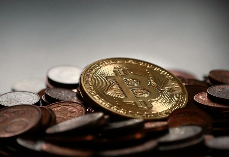 El bitcoin parece no tener techo y rompió la barrera de los 40 mil dólares. Foto: Pixabay