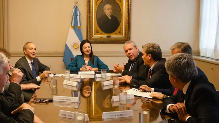 El Gobierno volverá a convocar a los rectores