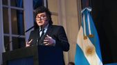 Milei se presentará en la Bolsa de Rosario donde lo esperan con pedidos para el agro y logística Milei se presentará en la Bolsa de Rosario donde lo esperan con pedidos para el agro y logística