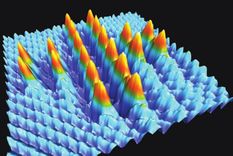 el dibujo mas pequeno, hecho con 20 atomos