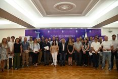 Cornejo presentò el programa Pioneros