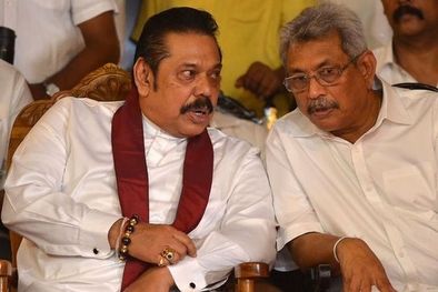 MDZol | Los hermanos en mejores días (2018): tanto Mahinda (izq.) como Gotabaya Rajapaksa han ocupado el cargo de presidente de Sri Lanka. Foto: GETTY IMAGES