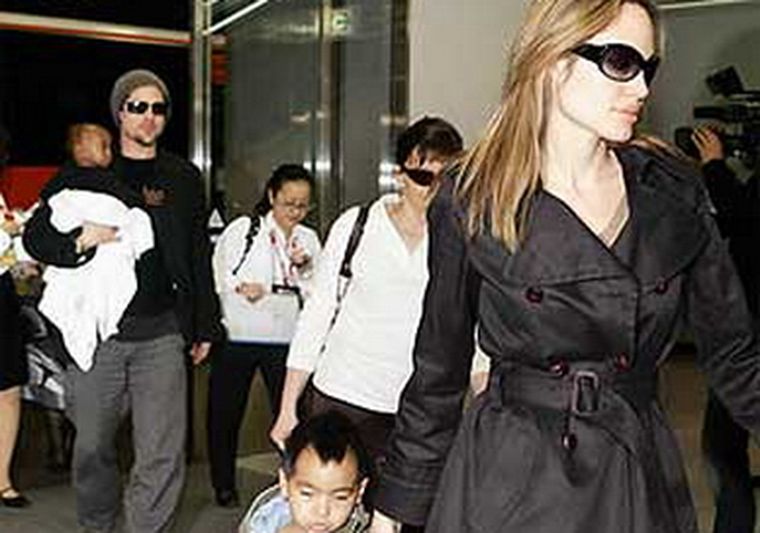 Angelina Jolie y Brad Pitt son los ejemplos a seguir por los famosos.