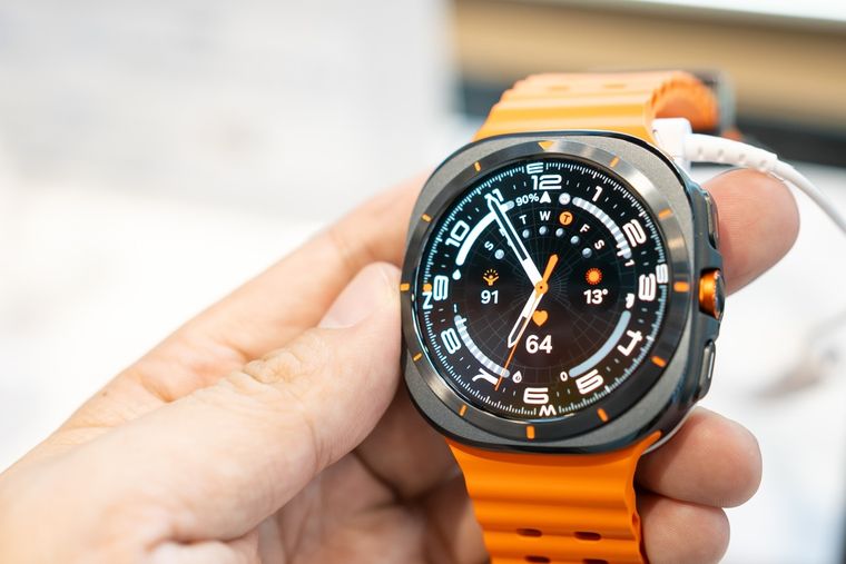 El Samsung Galaxy Watch Ultra 2 apostaría por un nuevo chipset para potenciar su smartwatch. El Samsung Galaxy Watch Ultra 2 apostaría por un nuevo chipset para potenciar su smartwatch.