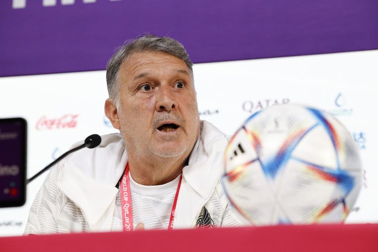 Gerardo Martino El entrenador de México y una conferencia de prensa caliente. Foto: EFE