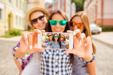 Instagram copió una función esencial de BeReal para conquistar a los consumidores de la Generación Z Foto: Shutterstock Instagram copió una función esencial de BeReal para conquistar a los consumidores de la Generación Z Foto: Shutterstock