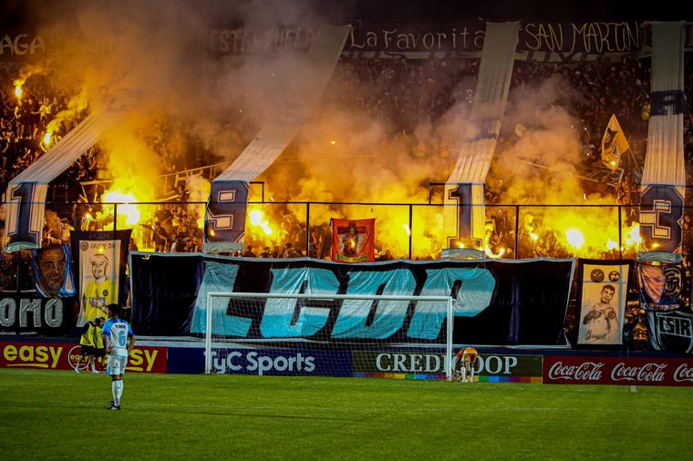El Azul será local en el Gargantini, según confirmaron sus dirigentes a lo largo de la semana. Foto: Prensa Independiente Rivadavia