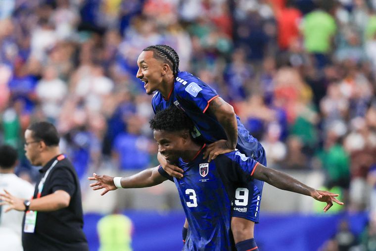 Cabo Verde, histórico: se clasificó a 16avos de final en su primer Mundial y enfrentará a Argentina.