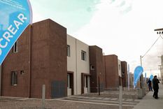 Ya están los resultados del sorteo para adquirir una vivienda de la línea Desarrollos Urbanísticos Procrear o un terreno de Lotes con Servicios Foto: Telam