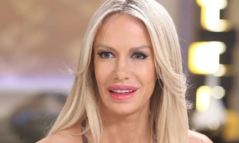 Luciana Salazar salió a responder las críticas por haber posado con su hija La modelo fue invitada a Los Personajes de Año junto a Matilda