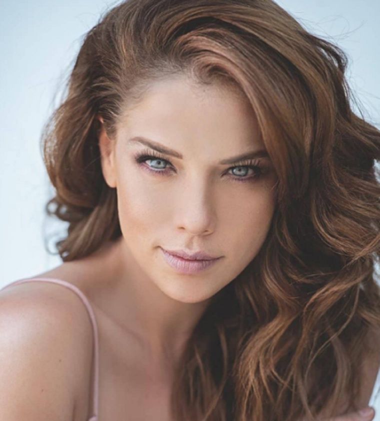 Rating Carolina Miranda protagoniza Tierra de esperanza Foto: Instagram