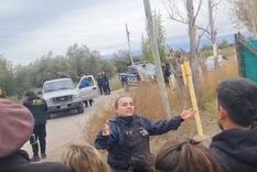 Hubo un operativo para contener a vecinos de la zona. Foto: Captura