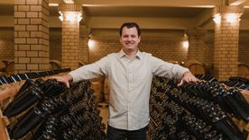 Adriano Miolo es el CEO de Grupo Miolo, el gigante vitivinícola de Brasil que desembarcó en Mendoza con la compra de la bodega Renacer. Adriano Miolo es el CEO de Grupo Miolo, el gigante vitivinícola de Brasil que desembarcó en Mendoza con la compra de la bodega Renacer.