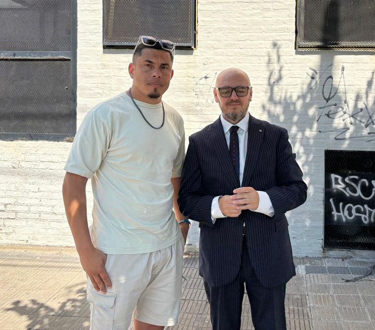 Marcos Gómez, junto a su abogado. Marcos Gómez, junto a su abogado. 