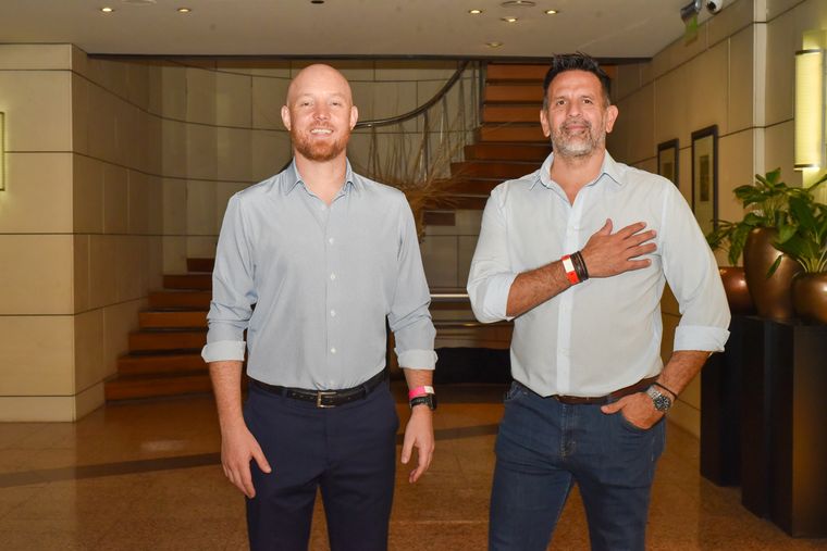 Esteban Allasino y Poli Ávalos. Esteban Allasino y Poli Ávalos.