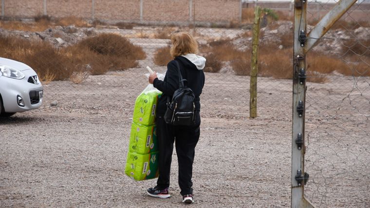 PAMI simplificó el trámite con la Orden Médica Electrónica y la modalidad puerta a puerta. PAMI simplificó el trámite con la Orden Médica Electrónica y la modalidad puerta a puerta.