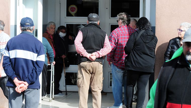 Además de los pagos organizados por documento, la Anses mantiene en marzo ayudas que se cobran sin importar la terminación del DNI. Además de los pagos organizados por documento, la Anses mantiene en marzo ayudas que se cobran sin importar la terminación del DNI.
